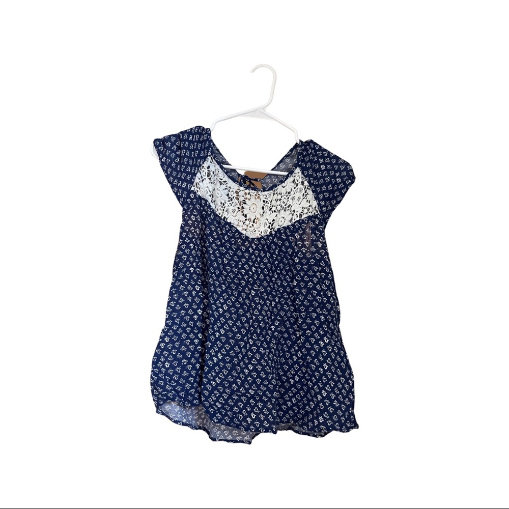 Cap sleeve blouse